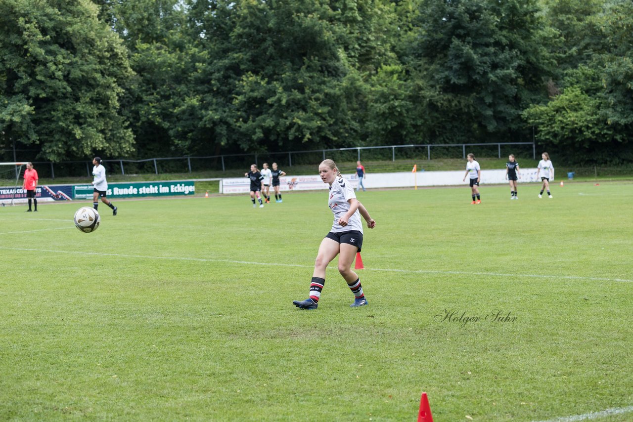 Bild 86 - Loewinnen Cup